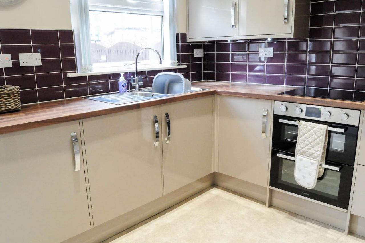 Fabulous Family Home Near The Hydro And West End グラスゴー エクステリア 写真